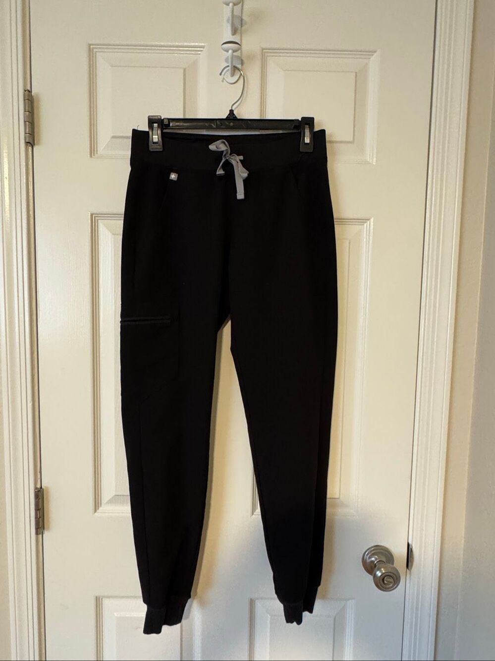 FIGS Yola Skinny Scrub Pants Women’s XS Black Technical Collection Cargo
